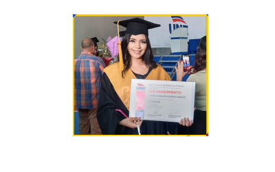 Felicidades Fátima, ¡la nueva psicóloga!